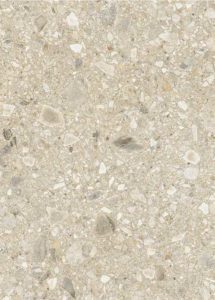 Grote keramische terrastegels in ceppo beige 80x80x2cm. Deze ceppo di gres reeks bestaat ook in 1cm dik voor binnen.