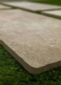 Outlet en promo in landelijke terrastegels beige natuursteenlook 40x80x2cm