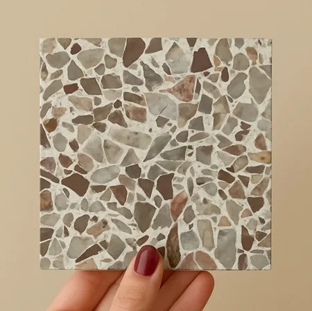 Revoir Paris terrazzo Cuivre als keukentegels of badkamertegels – warme tinten met karaktervolle korrelstructuur